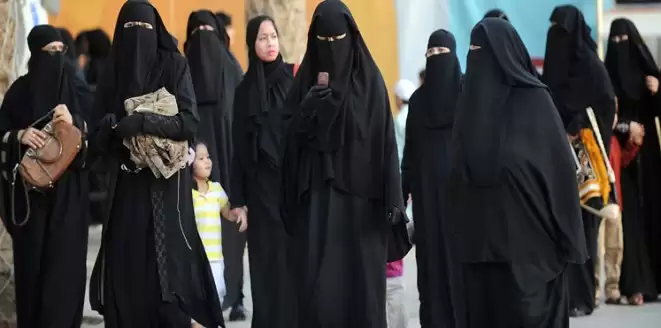 عقوبة جديدة لكل امرأة سعودية مطلقة تقوم بهذا الفعل حتى لو بدون قصد !