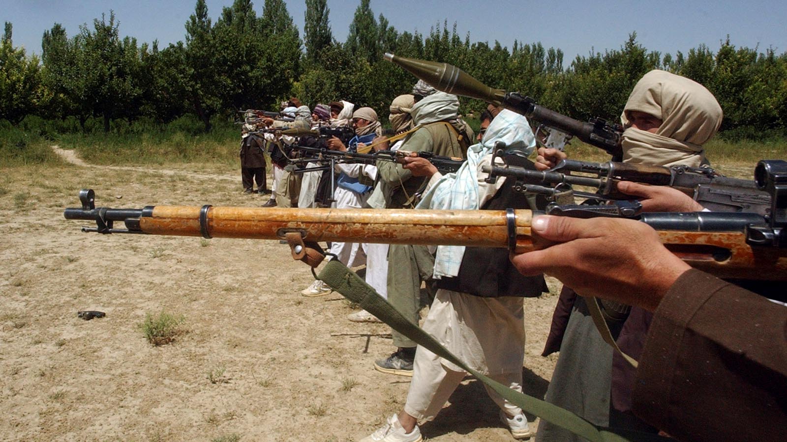 طالبان تطلب من الأئمة الدعوة إلى الوحدة وتقبل حكمها في أفغانستان