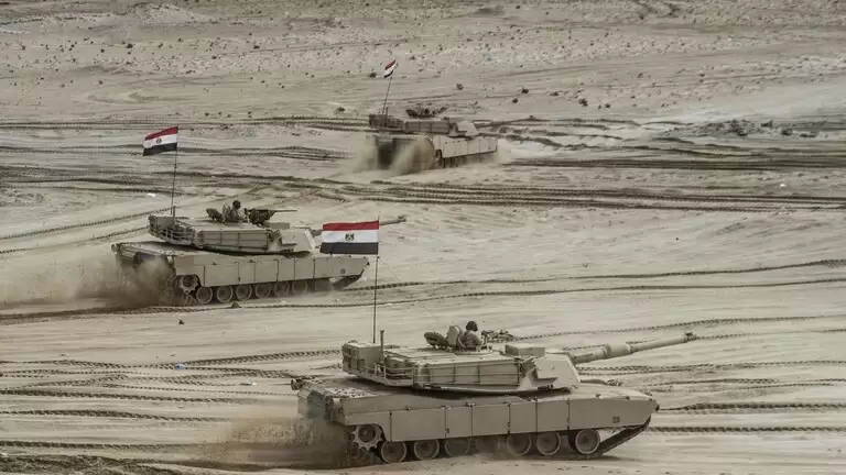 تقرير يكشف امتلاك مصر دبابات أضعاف ما بحوزة إسرائيل