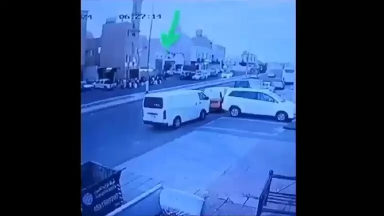 سيارة مسرعة في السعودية تتسبب بكارثة أثناء إفطار جماعي بمكة المكرمة 