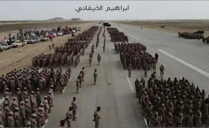 اليمن .. أول تعليق ناري للحوثي على العرض العسكري المهيب في مأرب ؟! .. (تفاصيل ماقاله)
